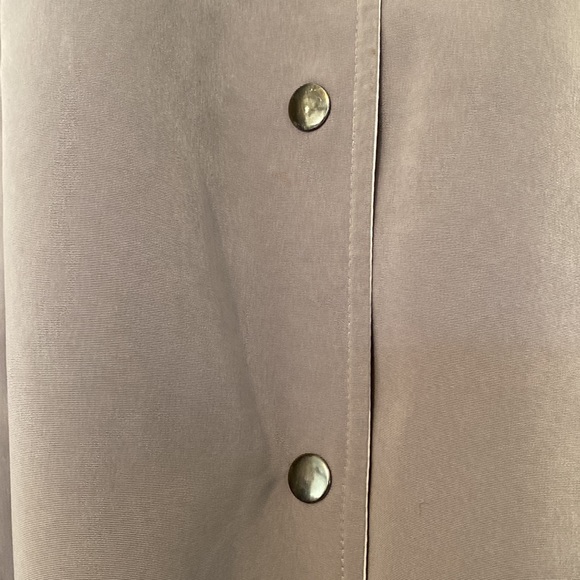 Reversible rain jacket - Picture 4 of 9